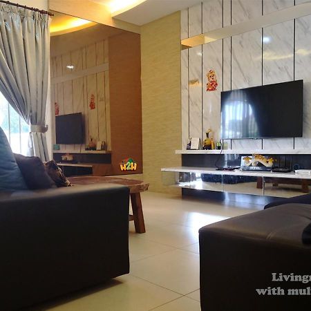 H2H - Cy Botani Vacation House Ipoh Exteriör bild