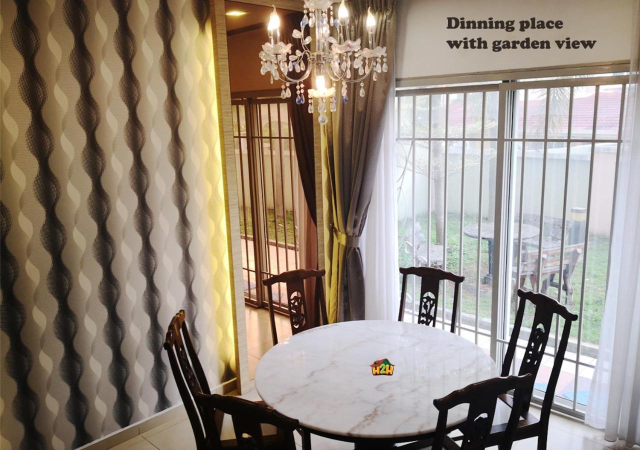 H2H - Cy Botani Vacation House Ipoh Exteriör bild